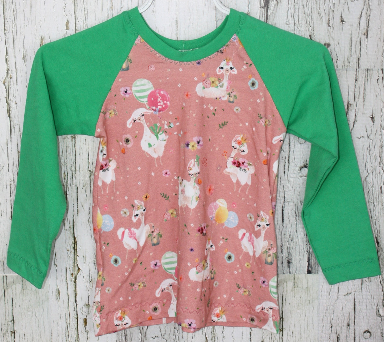 Chandail modèle Raglan